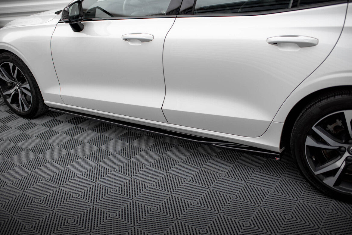Seitenschweller Ansatz (Paar) V.1 passend für Volvo S60/V60 R-Design Mk3 schwarz Hochglanz
