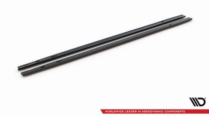 Seitenschweller Ansatz (Paar) V.1 passend für VW Golf GTI / GTE / GTI Clubsport / GTD / R-Line Mk8 schwarz Hochglanz