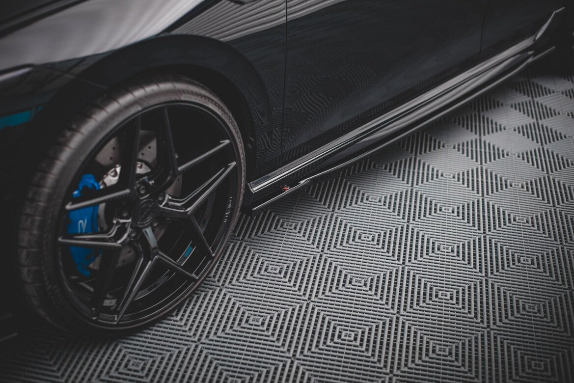 Seitenschweller Ansatz (Paar) V.1 passend für VW Golf R Hatchback Mk8 FL schwarz Hochglanz