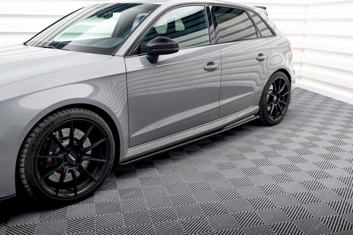 Seitenschweller Ansatz (Paar) V.2 passend für Audi RS3 8V Sportback FL schwarz Hochglanz