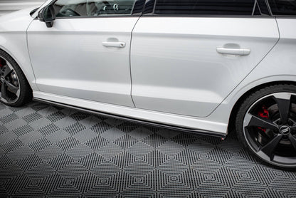 Seitenschweller Ansatz (Paar) V.2 passend für Audi RS3 Limousine 8V FL schwarz Hochglanz