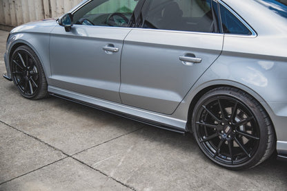 Seitenschweller Ansatz (Paar) V.2 passend für Audi S3 / A3 S-Line Limousine 8V FL schwarz Hochglanz