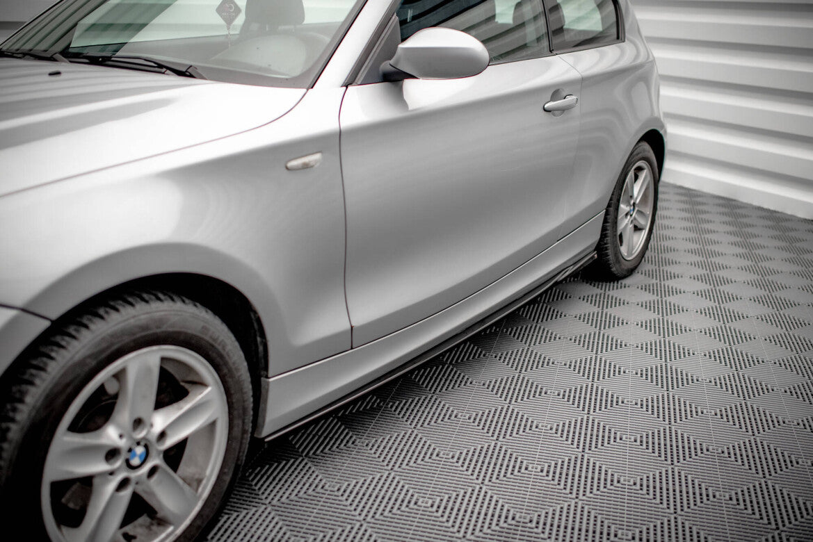 Seitenschweller Ansatz (Paar) V.2 passend für BMW 1er E81 FL schwarz Hochglanz