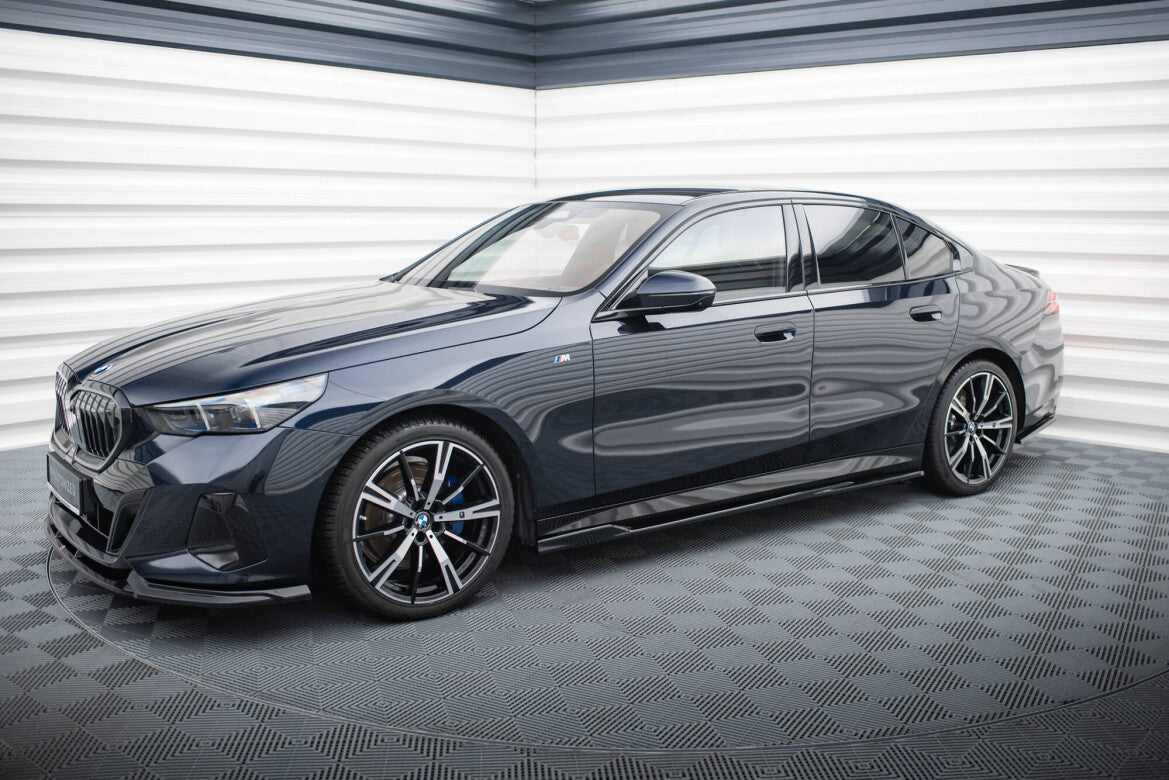 Seitenschweller Ansatz (Paar) V.2 passend für BMW 5er M-Paket Limousine / Touring G60 / G61 schwarz Hochglanz