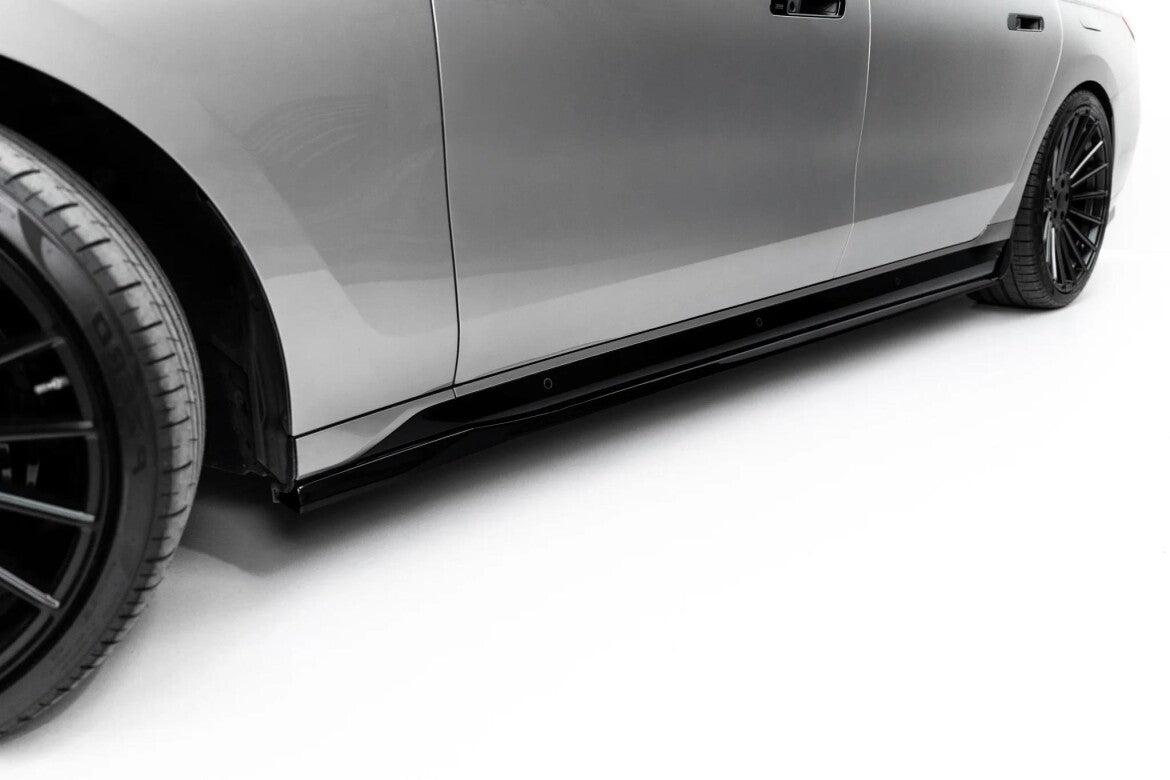 Seitenschweller Ansatz (Paar) V.2 passend für BMW M760e G70 schwarz Hochglanz