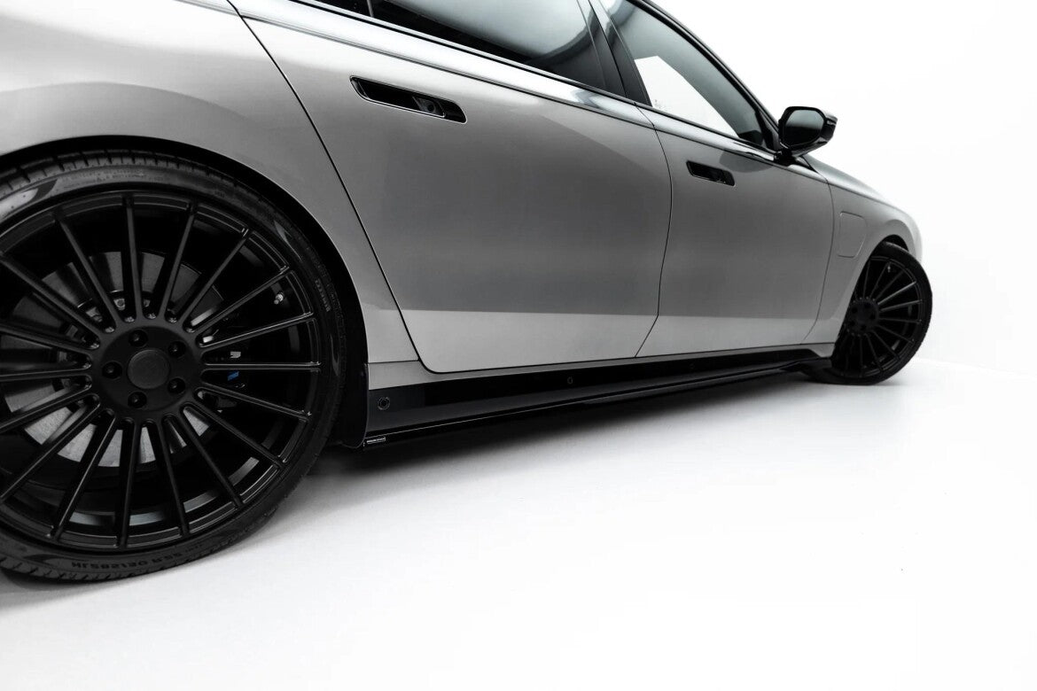 Seitenschweller Ansatz (Paar) V.2 passend für BMW M760e G70 schwarz Hochglanz