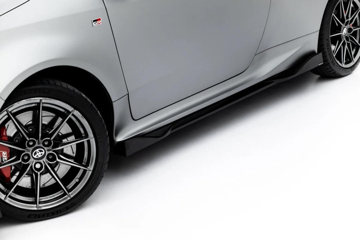 Seitenschweller Ansatz (Paar) V.2 passend für Toyota GR Yaris Mk4 Facelift schwarz Hochglanz