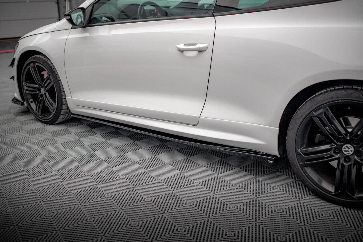 Seitenschweller Ansatz (Paar) V.2 passend für VW Scirocco R Mk3 schwarz Hochglanz
