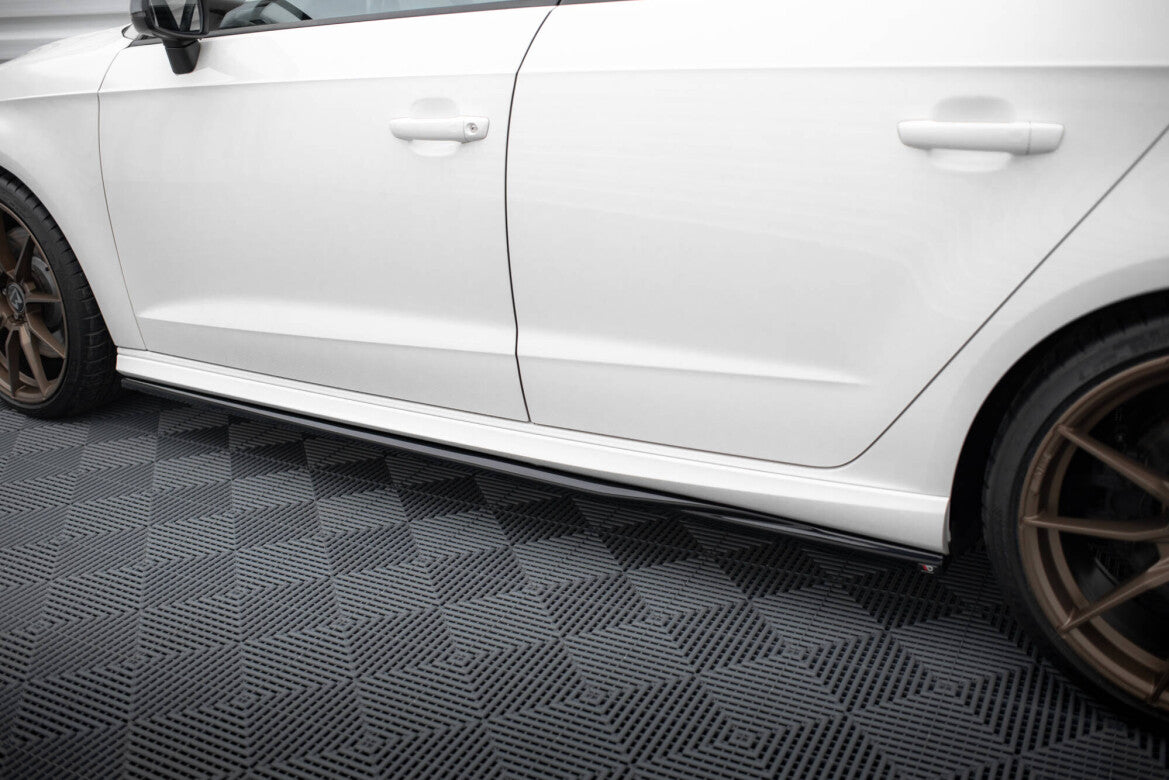 Seitenschweller Ansatz (Paar) V.3 passend für Audi S3 / A3 S-Line Sportback 8V / 8V FL schwarz Hochglanz