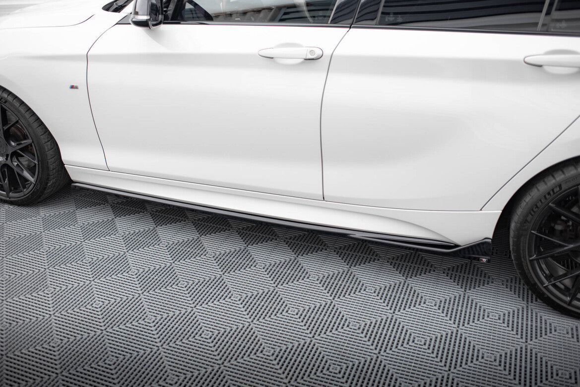 Seitenschweller Ansatz (Paar) V.3 passend für BMW 1er M-Paket / M140i F20 FL schwarz Hochglanz