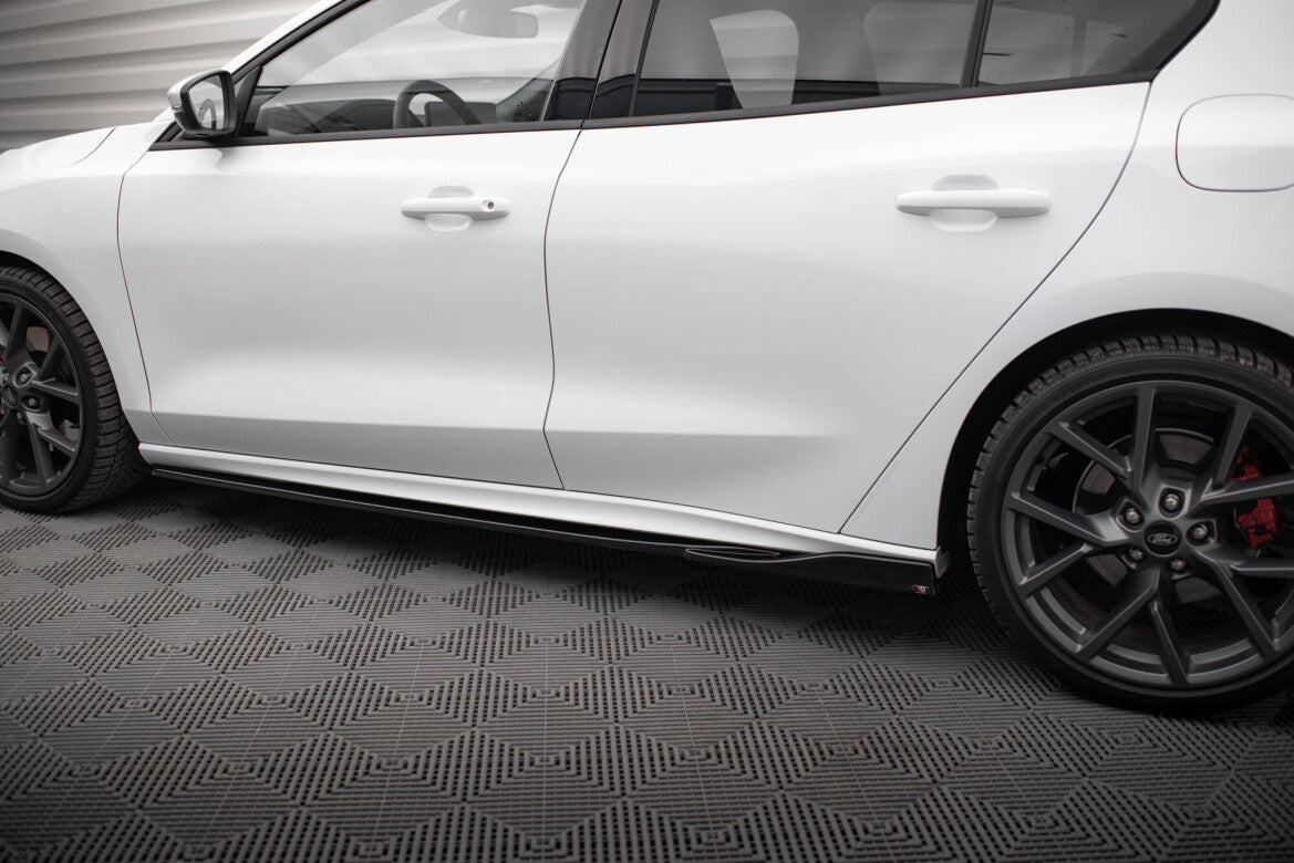 Seitenschweller Ansatz (Paar) V.4 passend für Ford Focus ST / ST-Line Mk4 FL schwarz Hochglanz