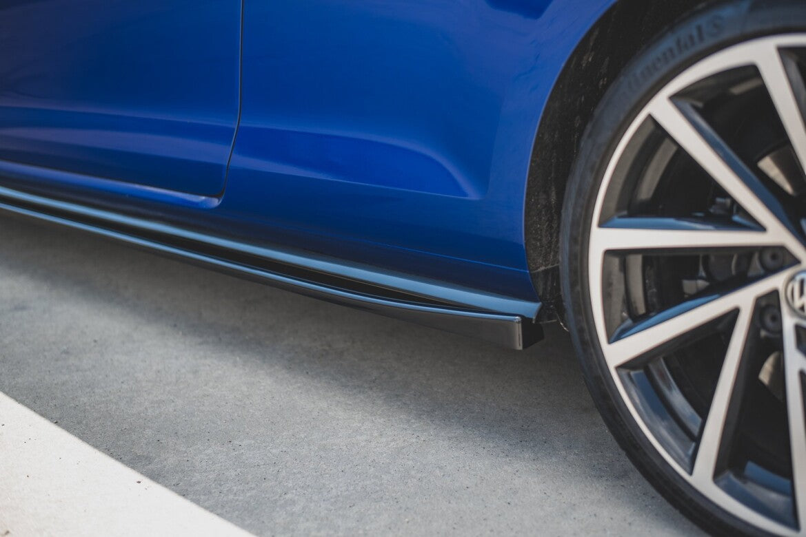 Seitenschweller Ansatz (Paar) V.4 passend für VW Golf 7 R/ R-Line FL Carbon Look