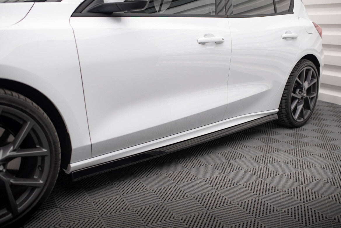 Seitenschweller Ansatz (Paar) V.5 passend für Ford Focus ST / ST-Line Mk4 FL schwarz Hochglanz