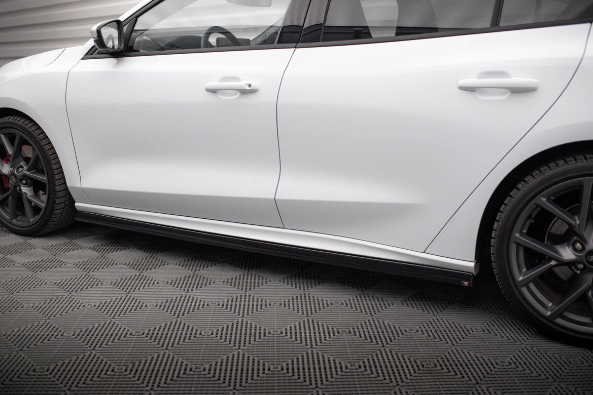 Seitenschweller Ansatz (Paar) V.5 passend für Ford Focus ST / ST-Line Mk4 FL schwarz Hochglanz