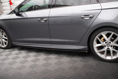 Seitenschweller Ansatz (Paar) V.5 passend für Seat Leon CUPRA / FR / Standard Mk3 / Mk3 FL schwarz Hochglanz