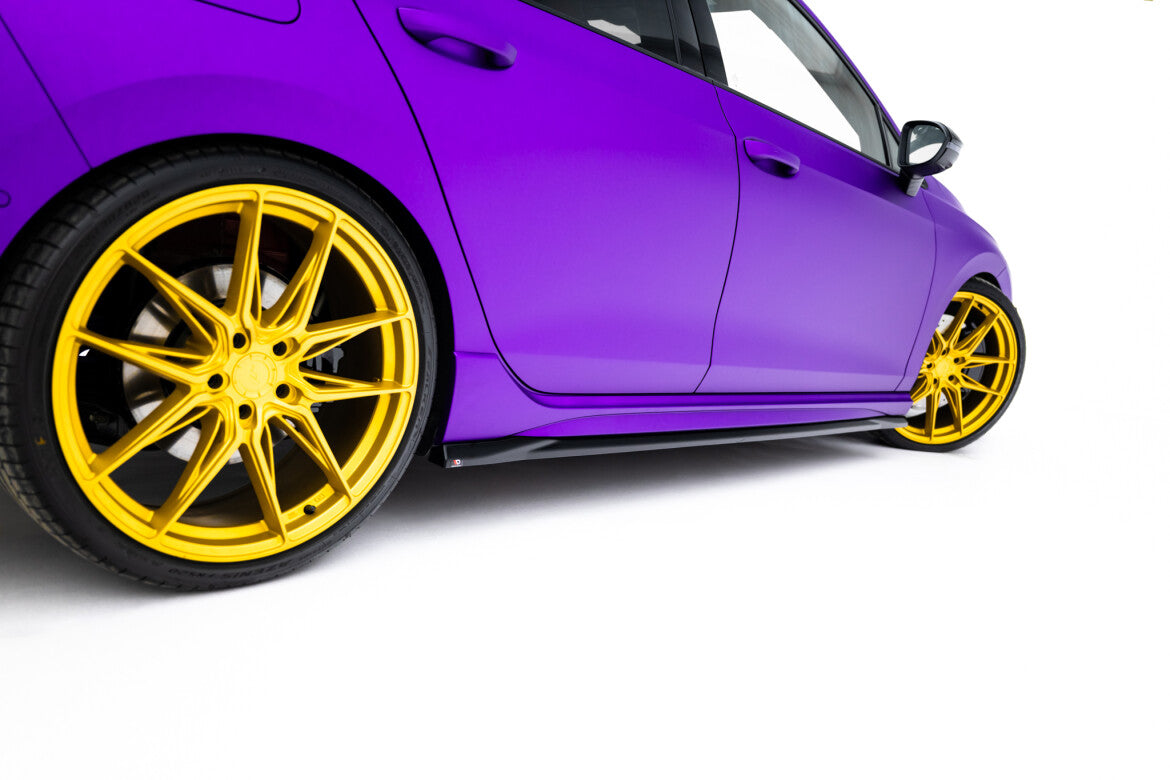 Seitenschweller Ansatz (Paar) V.5 passend für VW Golf R Hatchback Mk8 / Mk8 FL schwarz Hochglanz