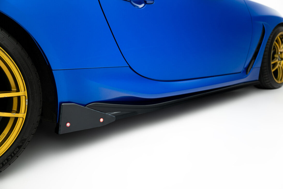 Seitenschweller Ansatz V.1 passend für Subaru BRZ Mk2 schwarz Hochglanz + Flaps matt