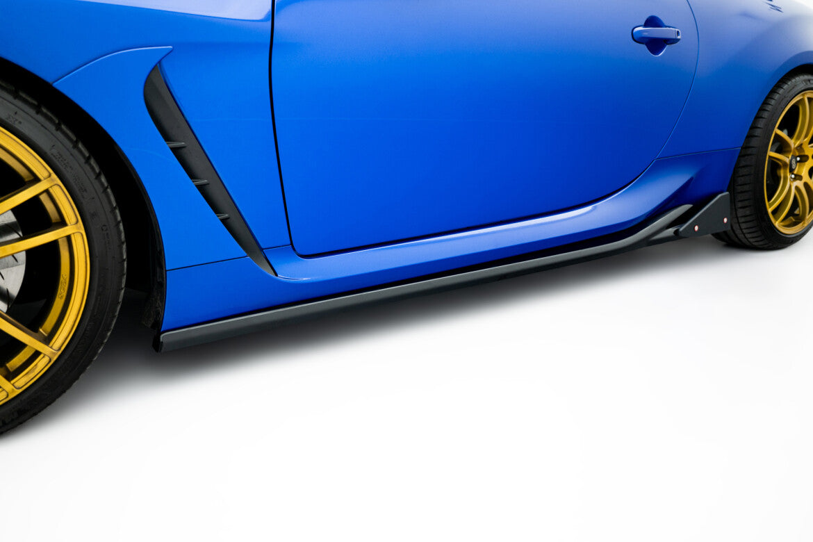 Seitenschweller Ansatz V.1 passend für Subaru BRZ Mk2 schwarz Hochglanz + Flaps matt