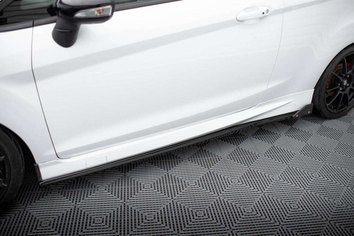Seitenschweller Ansatz V.4 passend für Ford Fiesta ST / ST-Line Mk7 schwarz Hochglanz + Flaps matt