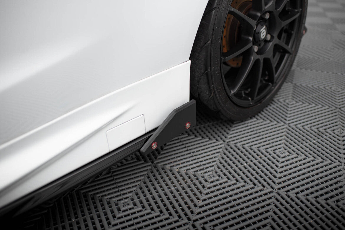 Seitenschweller Ansatz V.4 passend für Ford Fiesta ST / ST-Line Mk7 schwarz Hochglanz + Flaps matt