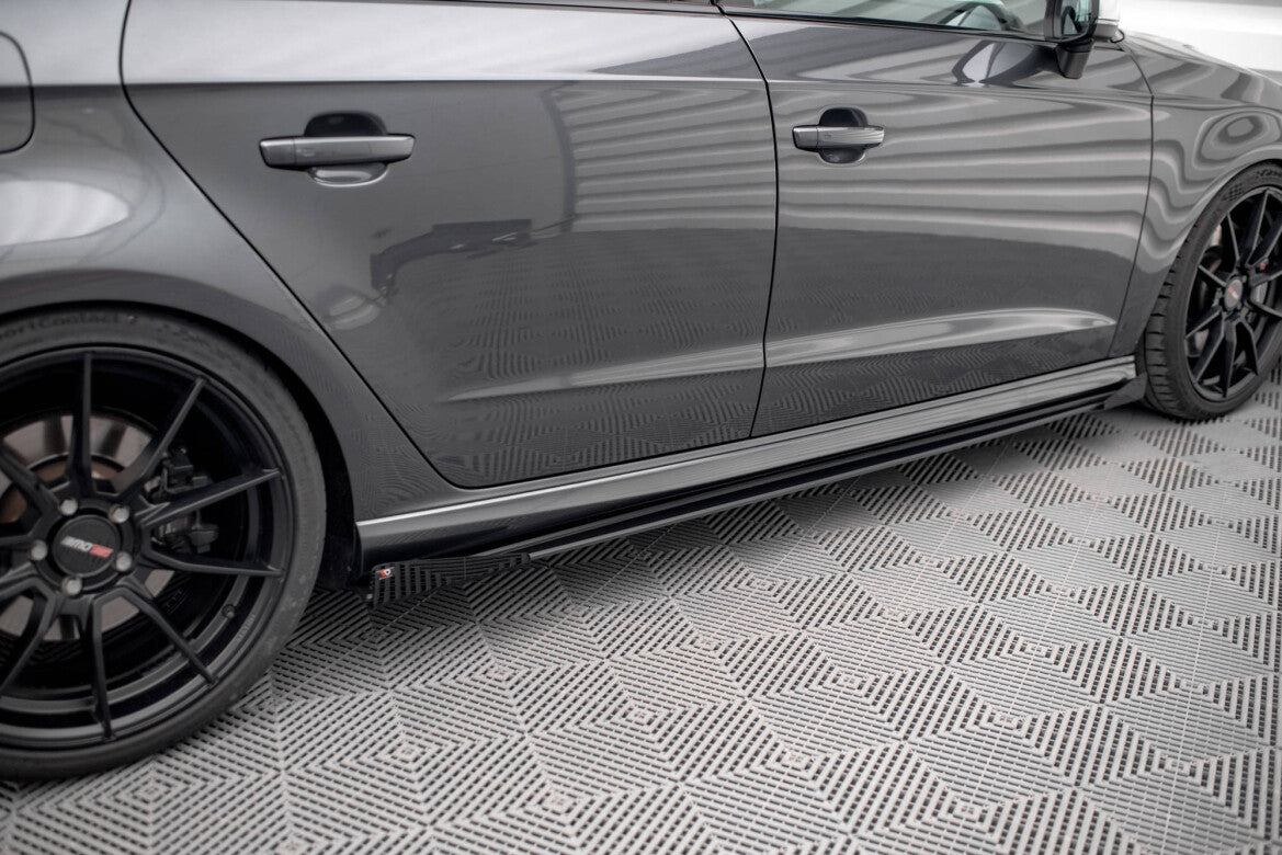 Seitenschweller Flaps passend für Audi S3 / A3 S-Line Sportback 8V FL schwarz Hochglanz