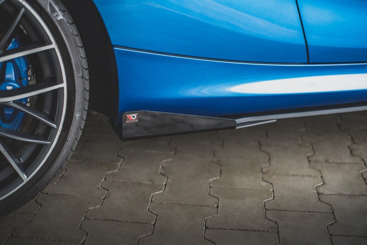 Seitenschweller Flaps passend für BMW 1er F21 M135i / M140i / M-Paket schwarz Hochglanz