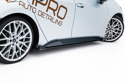 Seitenschweller Flaps passend für CUPRA Born Mk1 schwarz Hochglanz