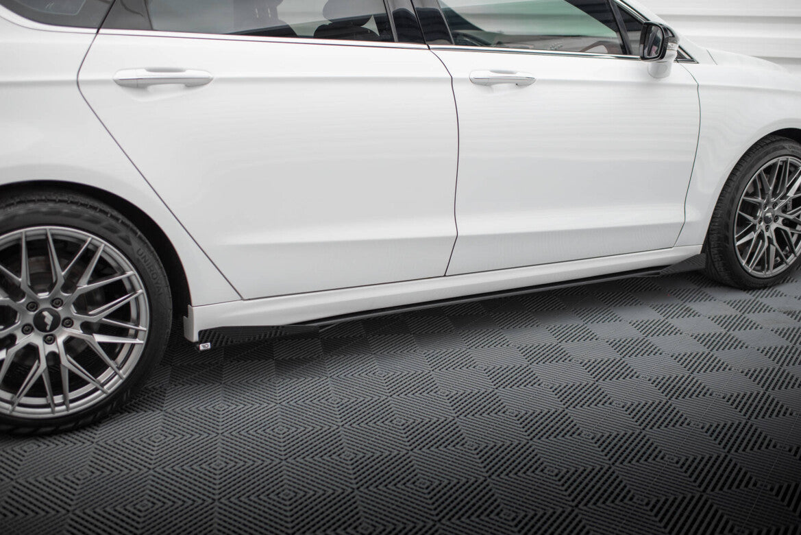 Seitenschweller Flaps passend für Ford Mondeo Sport Mk5 FL / Fusion Sport Mk2 FL schwarz Hochglanz