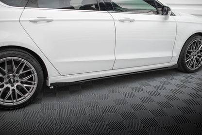 Seitenschweller Flaps passend für Ford Mondeo Sport Mk5 FL / Fusion Sport Mk2 FL schwarz Hochglanz