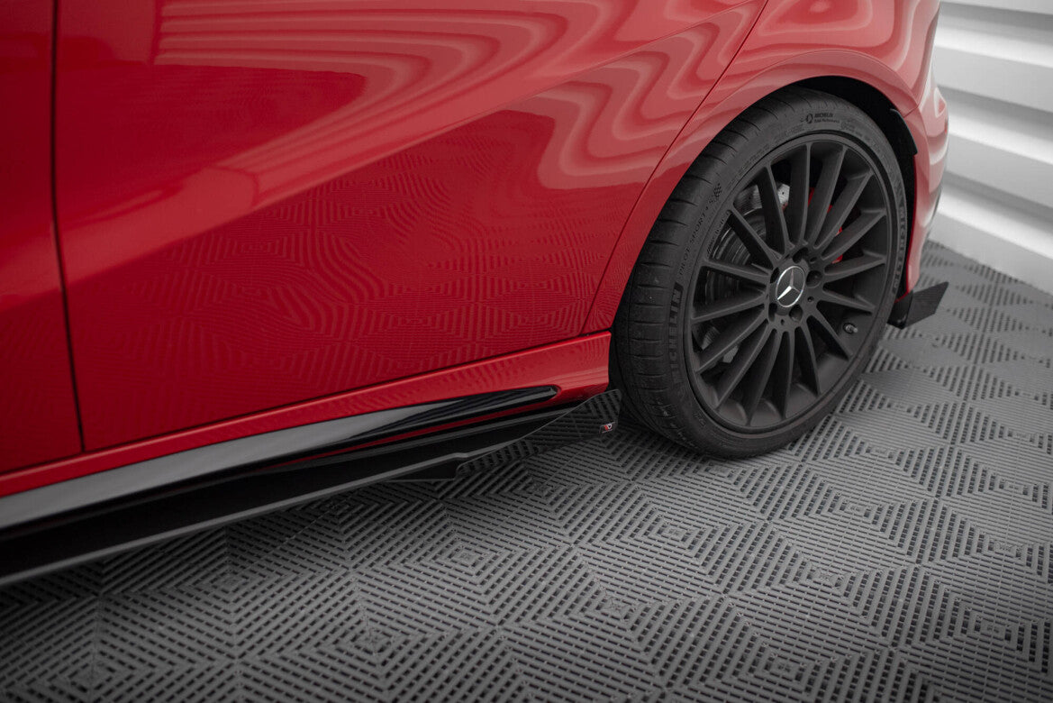 Seitenschweller Flaps passend für Mercedes A 45 AMG W176 FL schwarz Hochglanz