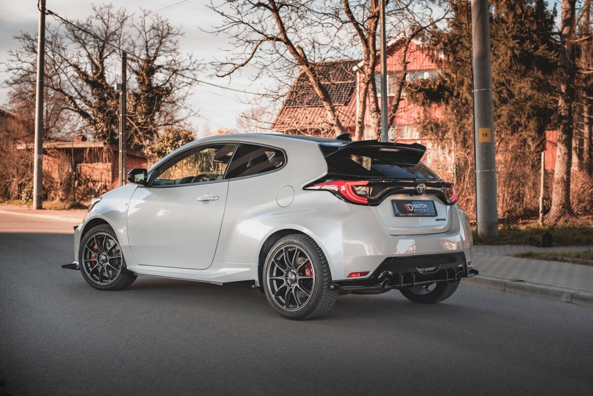 Seitenschweller Flaps passend für Toyota GR Yaris Mk4 schwarz Hochglanz
