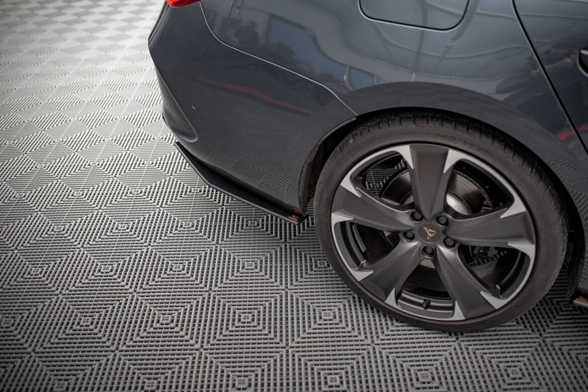 Street Pro Diffusor Flaps passend für CUPRA Leon ST Mk1 schwarz matt