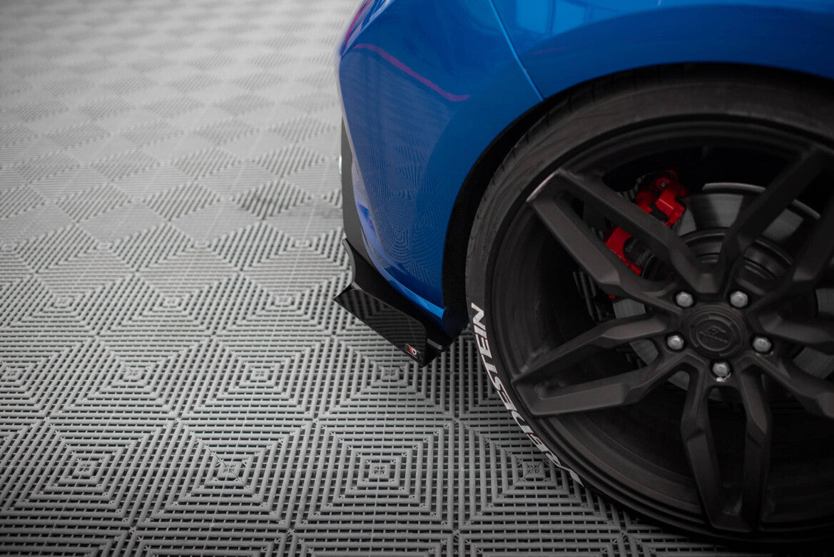 Street Pro Diffusor Flaps passend für Ford Focus ST Mk4 schwarz matt + Hochglanz Flaps