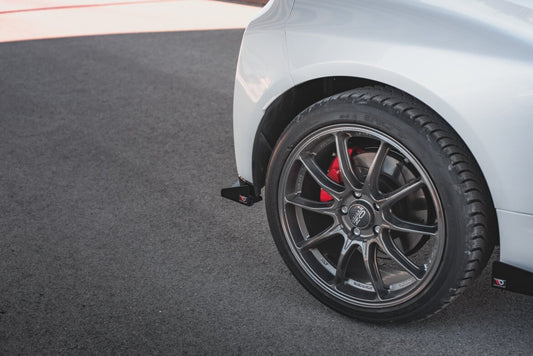 Street Pro Diffusor Flaps passend für Toyota GR Yaris Mk4 schwarz matt + Hochglanz Flaps