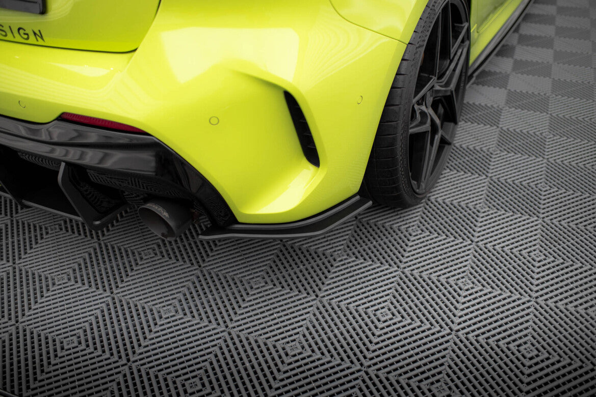 Street Pro Diffusor Flaps V.1 passend für BMW 1er F40 M-Paket / M135i schwarz matt