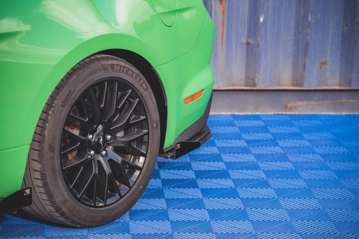 Street Pro Diffusor Flaps V.1 passend für Ford Mustang GT Mk6 FL schwarz matt + Hochglanz Flaps
