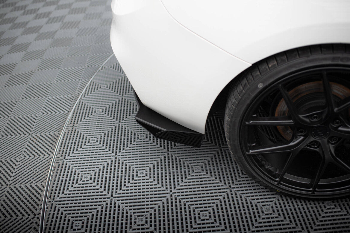 Street Pro Diffusor Flaps V.2 passend für BMW 1er F20 M140i schwarz matt + Hochglanz Flaps