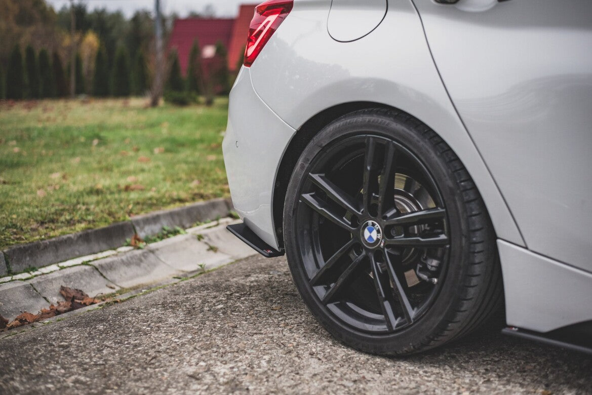 Street Pro Diffusor Flaps V.3 passend für BMW 1er F20 M140i schwarz matt