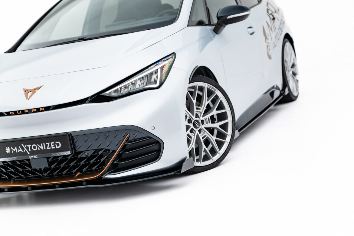Street Pro Frontlippe passend für CUPRA Born Mk1 schwarz matt + Hochglanz Flaps