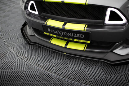 Street Pro Frontlippe passend für Ford Mustang GT Mk6 roter Kern + Hochglanz Flaps