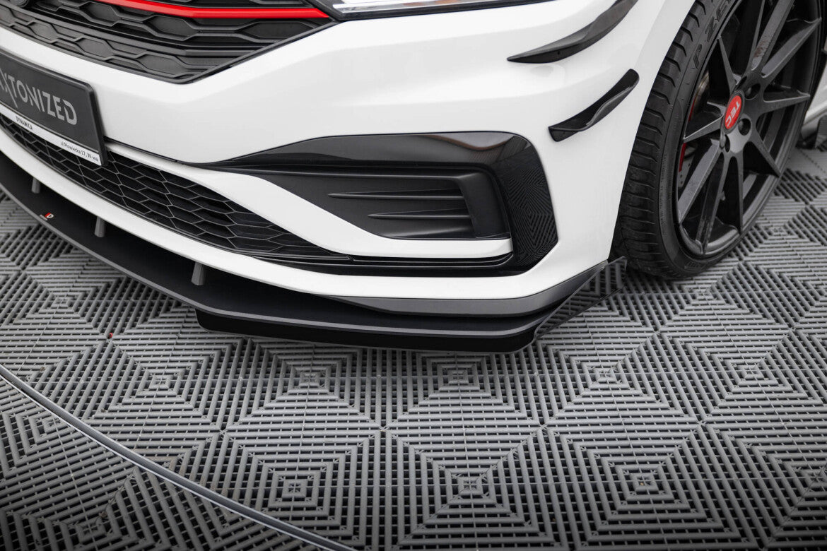 Street Pro Frontlippe passend für Ford Mustang GT Mk6 schwarz matt + Hochglanz Flaps