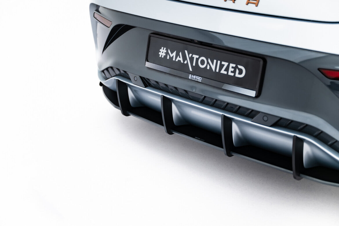 Street Pro Heckansatz Diffusor passend für CUPRA Born Mk1 schwarz matt + Hochglanz Flaps