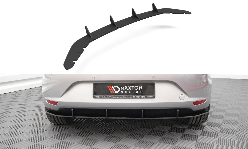 Street Pro Heckansatz Diffusor passend für Seat Leon Hatchback Mk3 schwarz matt
