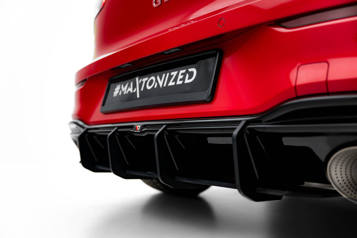 Street Pro Heckansatz Diffusor V.1 passend für VW Golf GTI Clubsport Mk8 FL schwarz matt