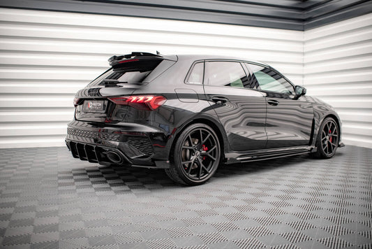 Street Pro Seitenschweller passend für Audi RS3 Sportback 8Y schwarz matt + Hochglanz Flaps