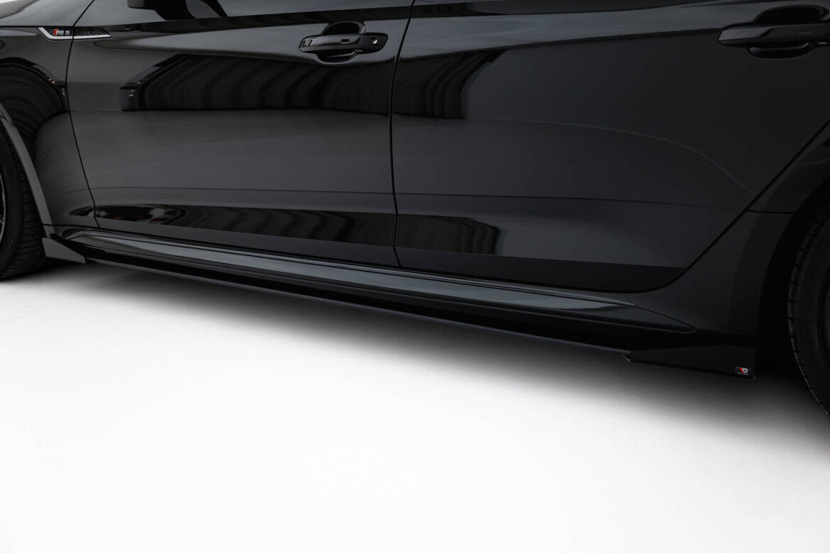 Street Pro Seitenschweller passend für Audi RS5 Sportback F5 schwarz matt + Hochglanz Flaps