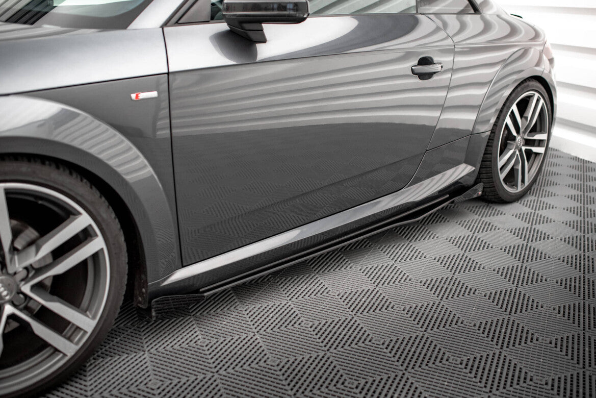 Street Pro Seitenschweller passend für Audi TT S / S-Line 8S schwarz matt + Hochglanz Flaps