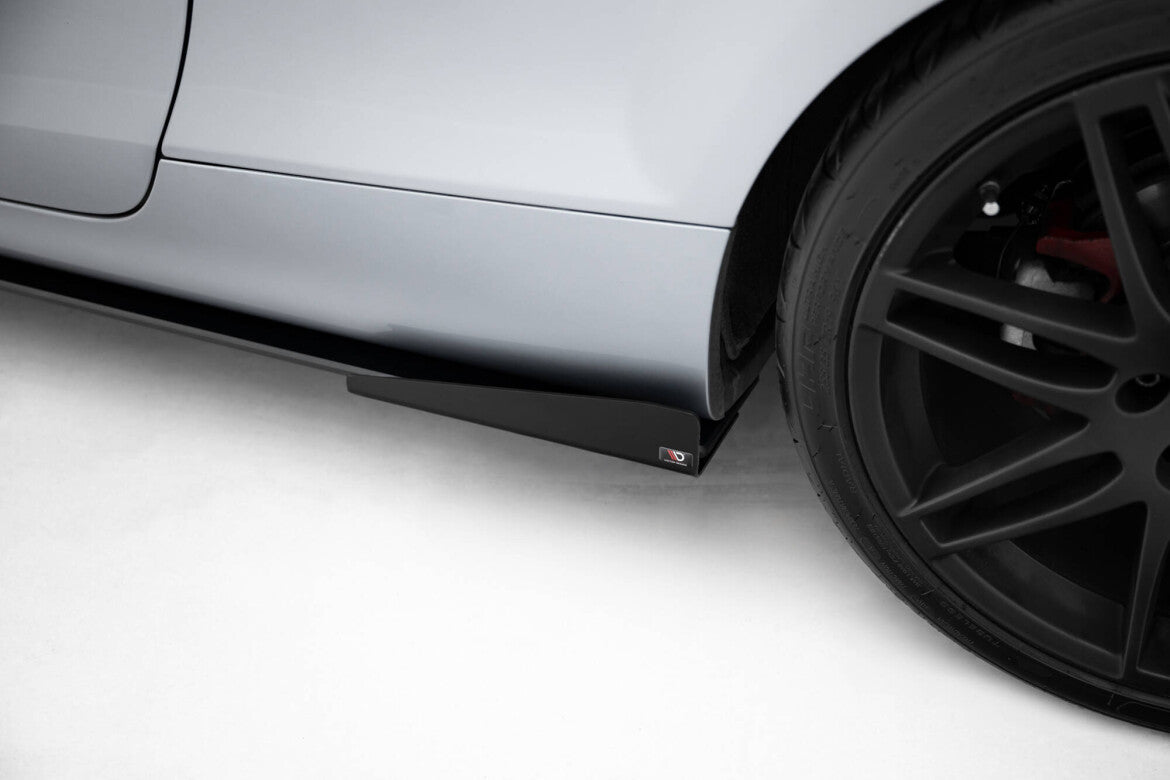 Street Pro Seitenschweller passend für Audi TT S / TT S-Line 8J FL schwarz matt + Hochglanz Flaps
