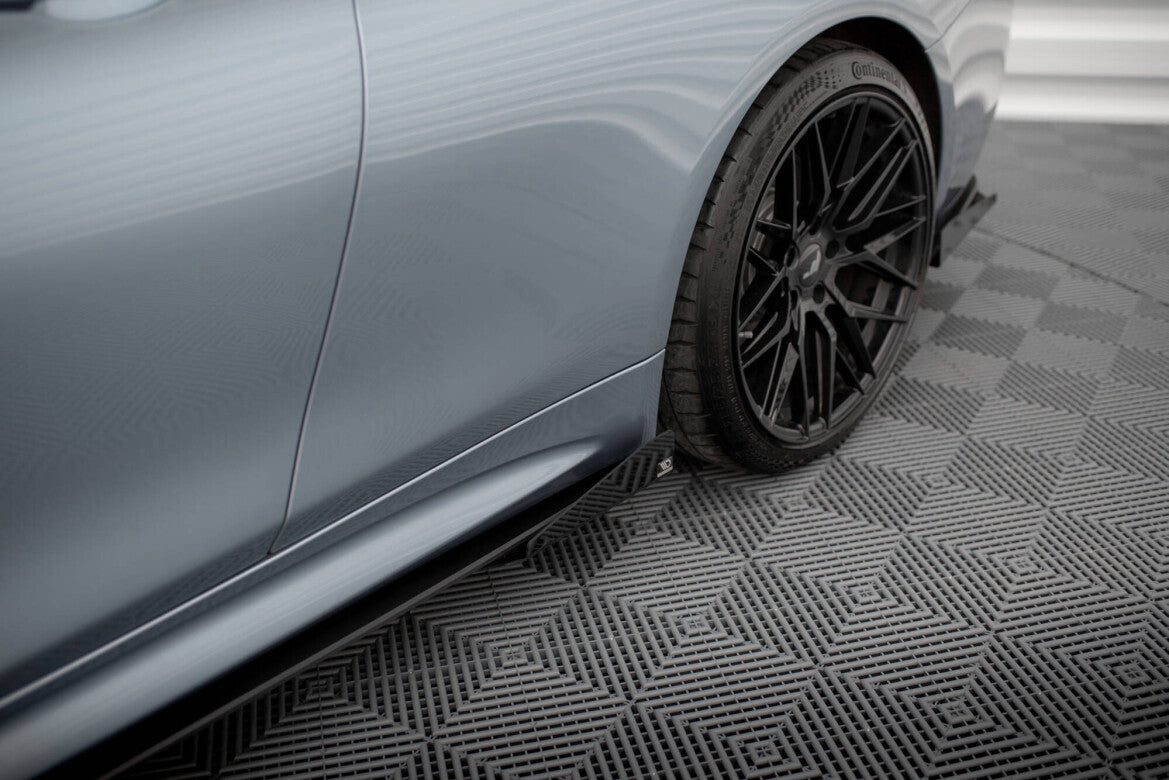 Street Pro Seitenschweller passend für BMW 4er Coupe / Gran Coupe / Cabrio M-Paket F32 / F36 / F33 schwarz matt + Hochglanz Flaps