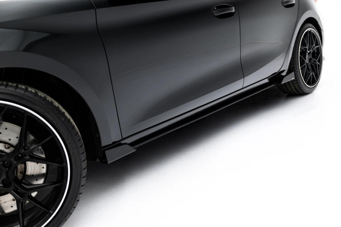 Street Pro Seitenschweller passend für Cupra Leon ST / Hatchback Mk1 Facelift schwarz matt + Hochglanz Flaps